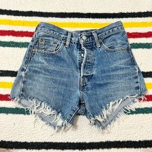 Levi’s 501s selvedge cutoff denim shorts size 25
